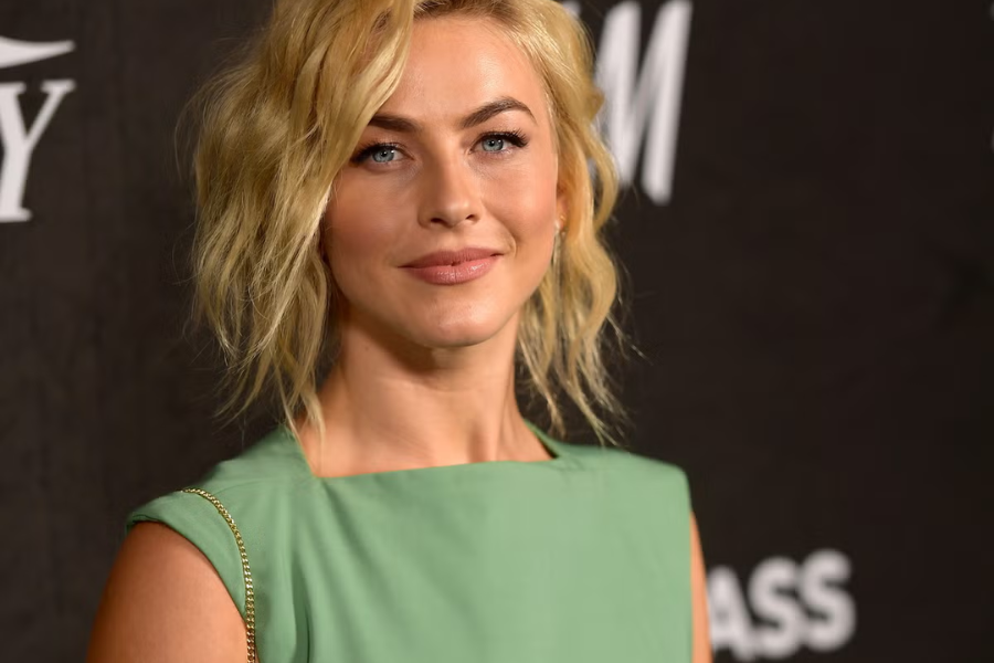 Julianne Hough net worth